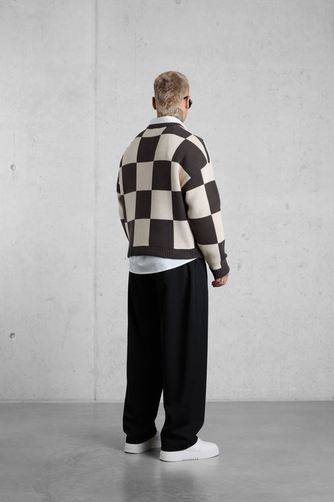 BROWN CHECKERED KNIT SWEATER