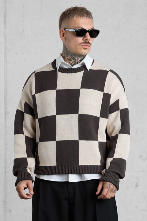 BROWN CHECKERED KNIT SWEATER