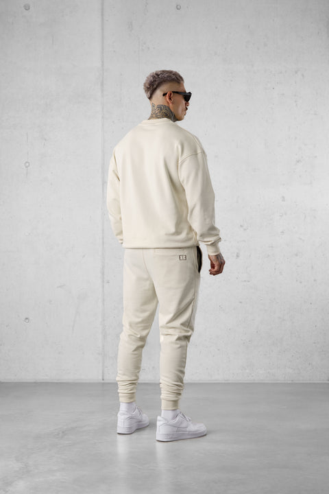 BEIGE LETTERING SWEATER