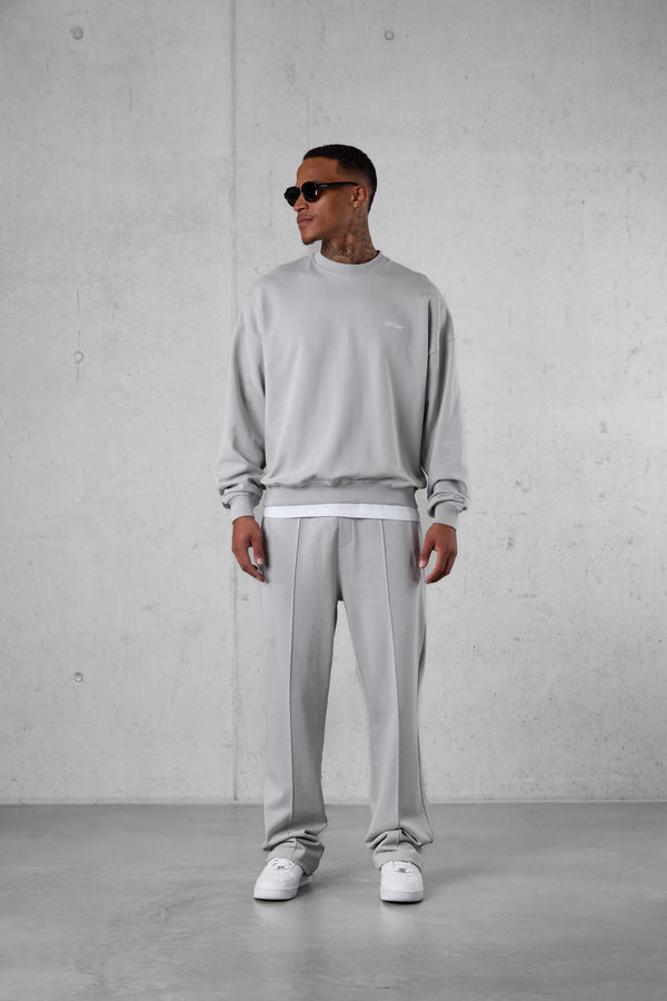 GREY ESSENTIAL OVERSIZED SWEATER