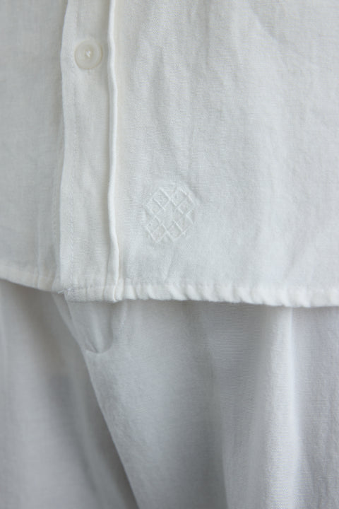 WHITE LINEN SHIRT