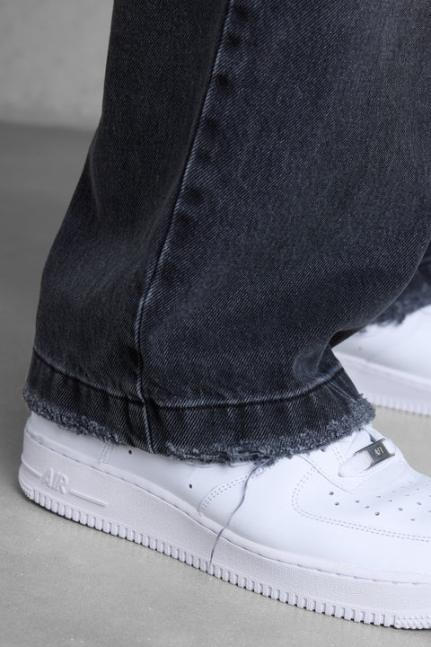 WASHED GREY DESTROYED LOOSE JEANS
